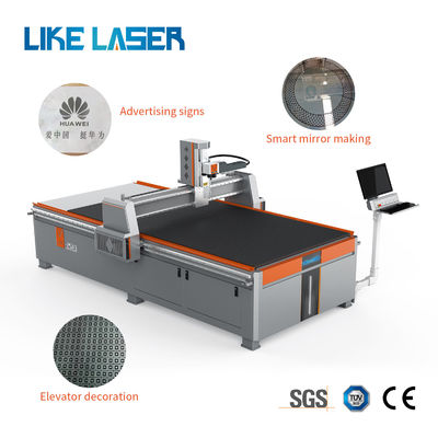 1500mm*3000mm*1100mm 미니 코로만트 금속판 굽기용 CNC 섬유 레이저 기술